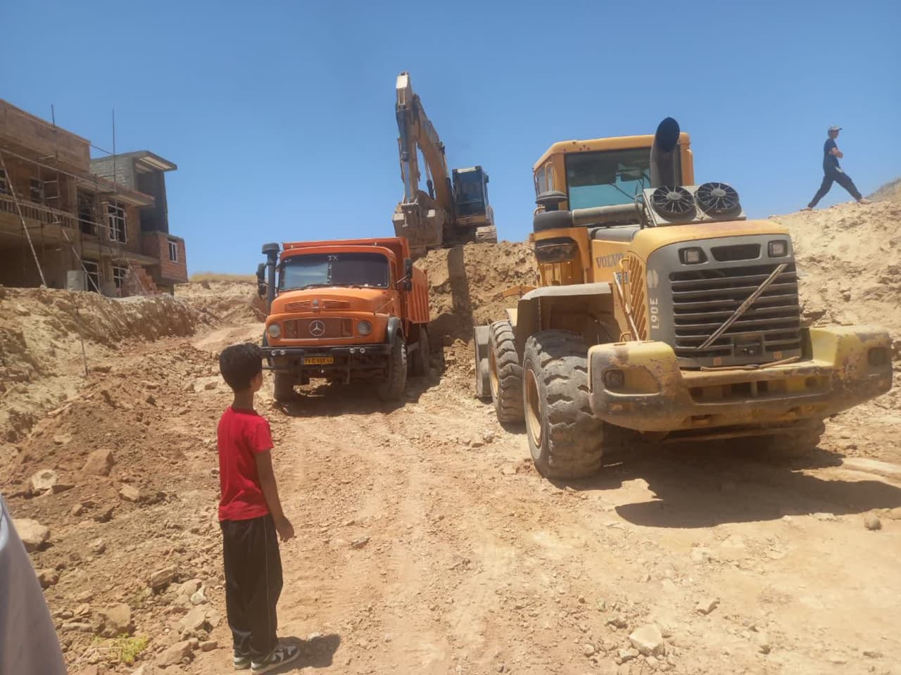 اجرای خیابان 20متری بعد15سال