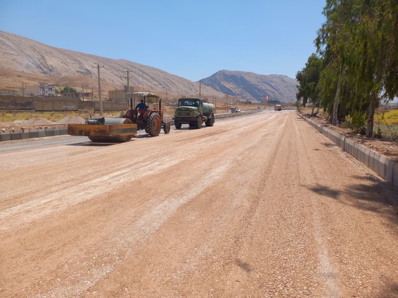 قلطک کوبی ورودی شهر لومار جهت آسفالت 1402